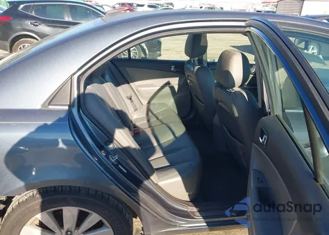 2010 Hyundai Sonata Limited V6 from USA, damaged, VIN 5NPEU4AF7AH645799